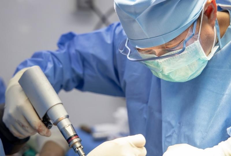 медицинский электроинструмент баннер-1