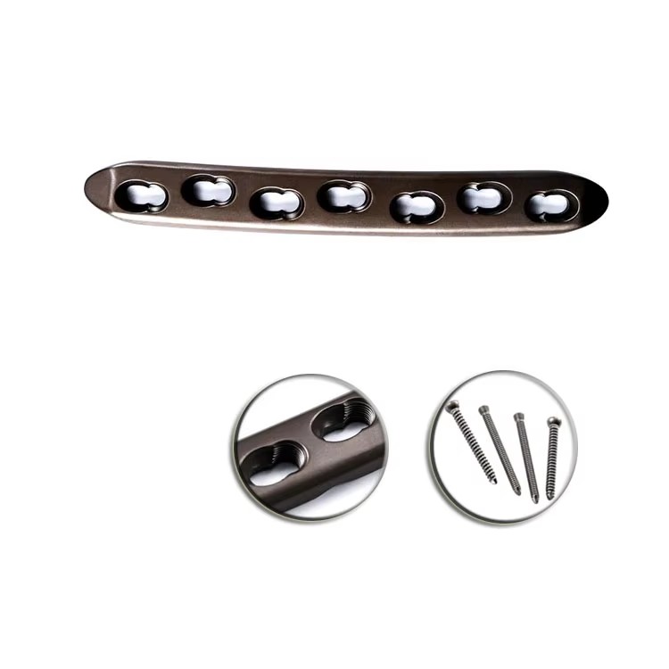 Бедренная изогнутая пластина-2